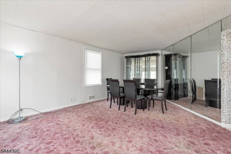 1051 S Elmora Ave, Elizabeth City, NJ 07202