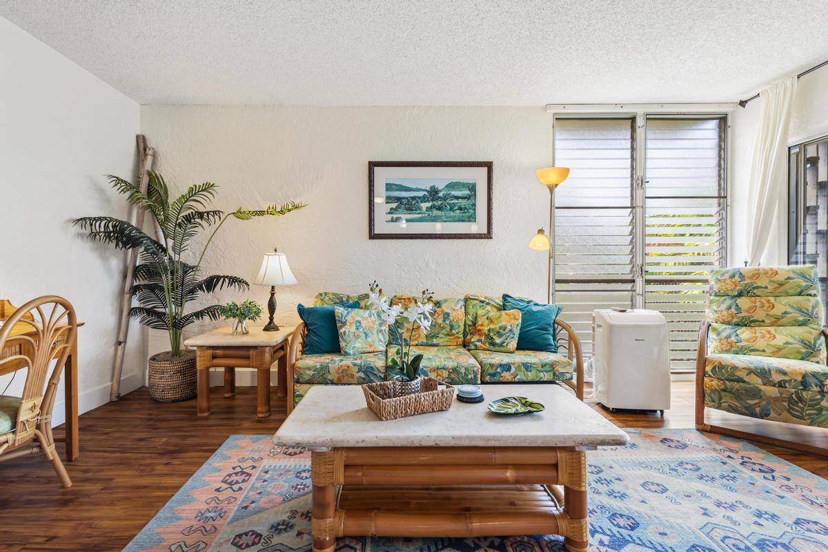 75-6016 ALII DR #302, Kailua Kona, HI 96740