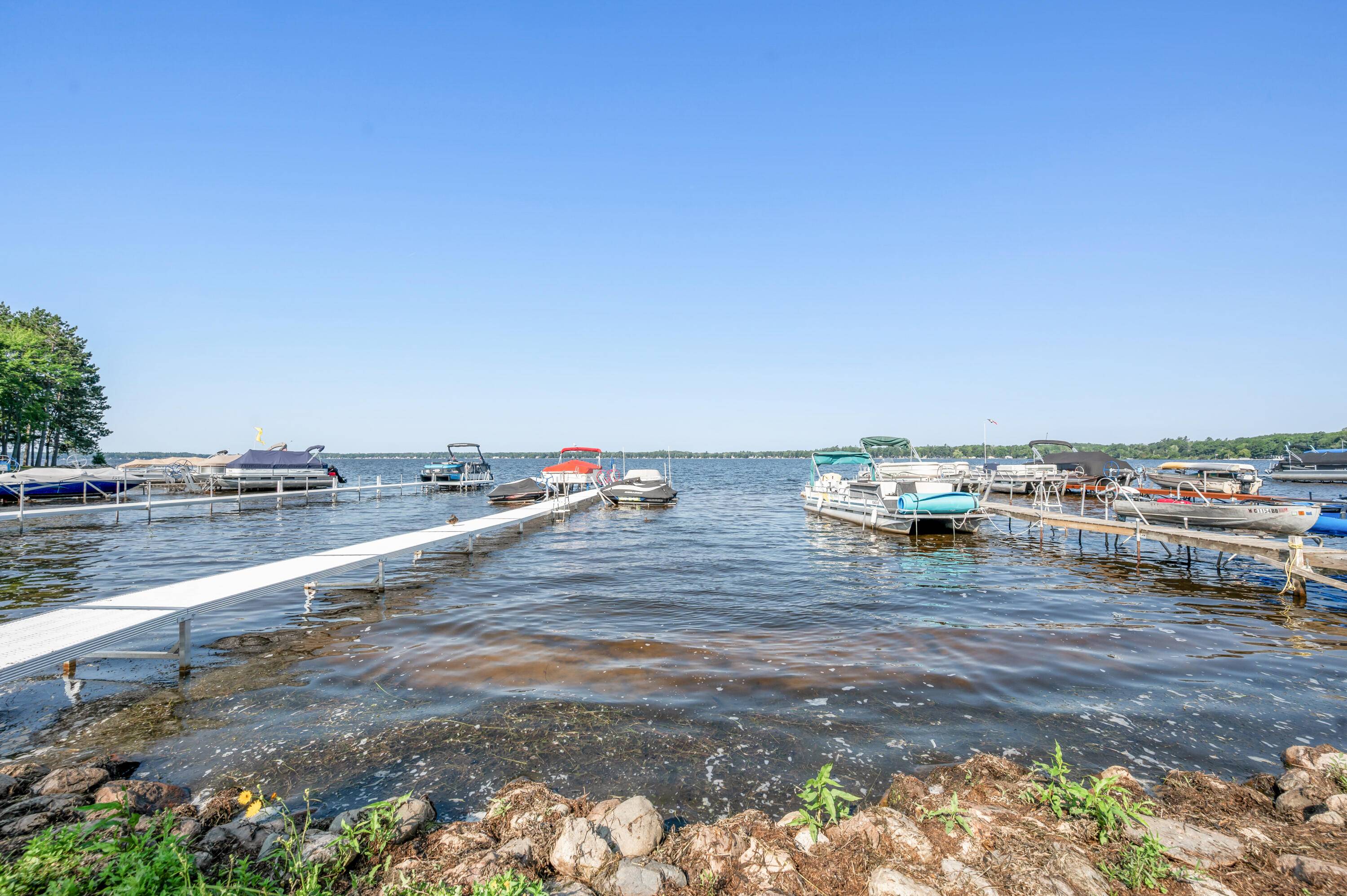 2144 E Lake Mitchell DR, Selma Twp, MI 49601