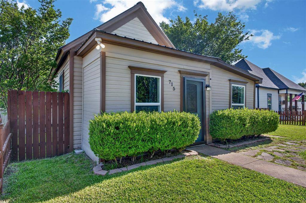 715 W Munson Street, Denison, TX 75020