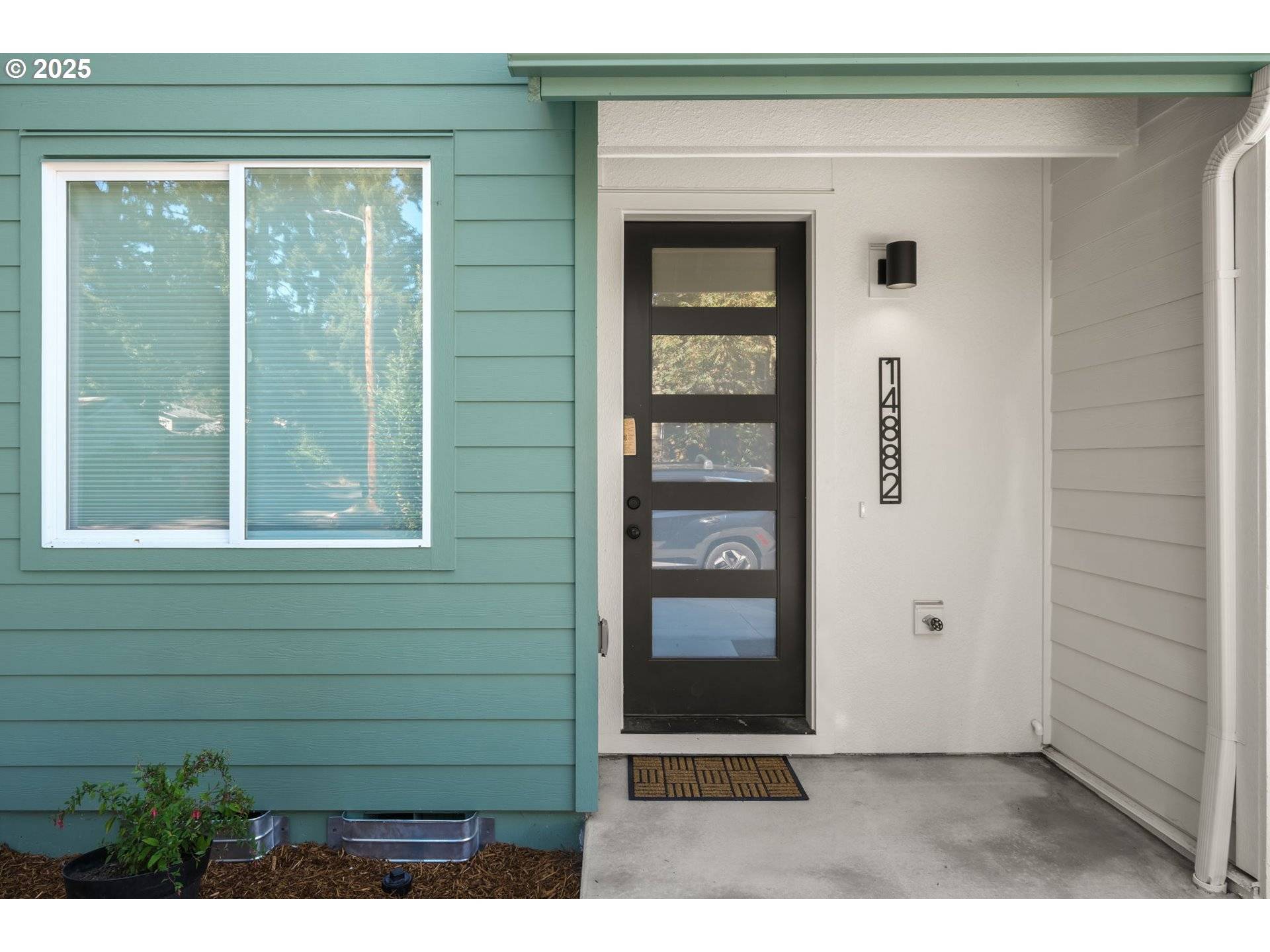 14882 NE Couch ST #14, Portland, OR 97230