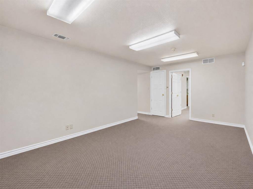 2620 Carson Street, Haltom City, TX 76117