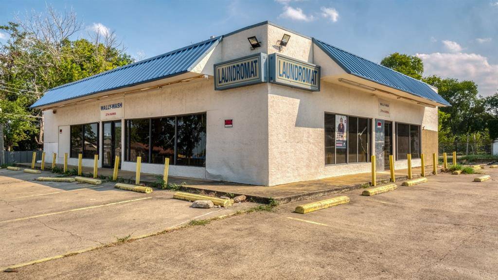 2714 Hanna Avenue, Fort Worth, TX 76164