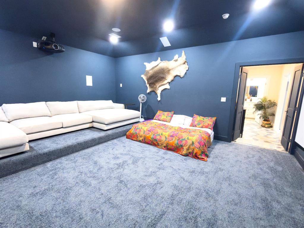 7906 Thorneywood Road, Plano, TX 75024