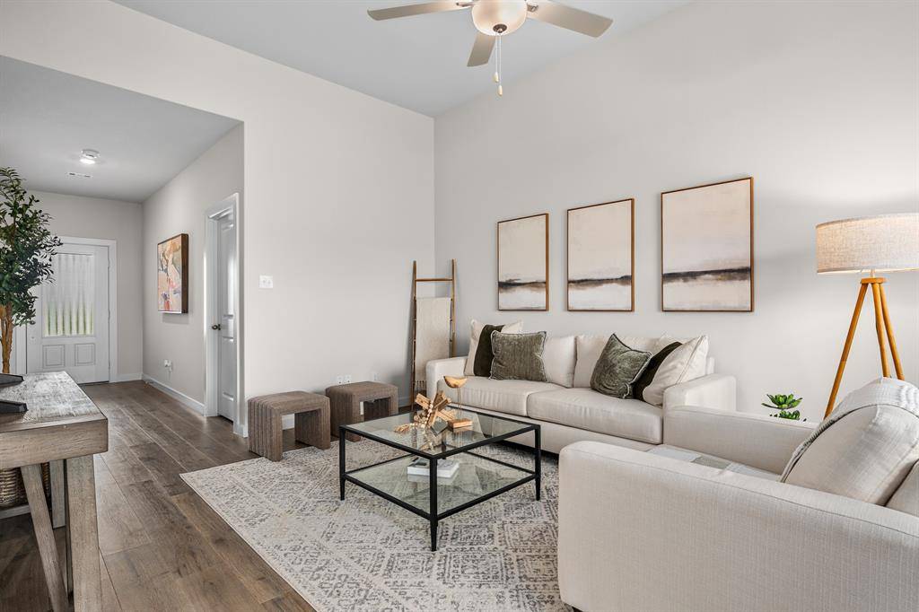 936 Cawthorne Trail, Fort Worth, TX 76108