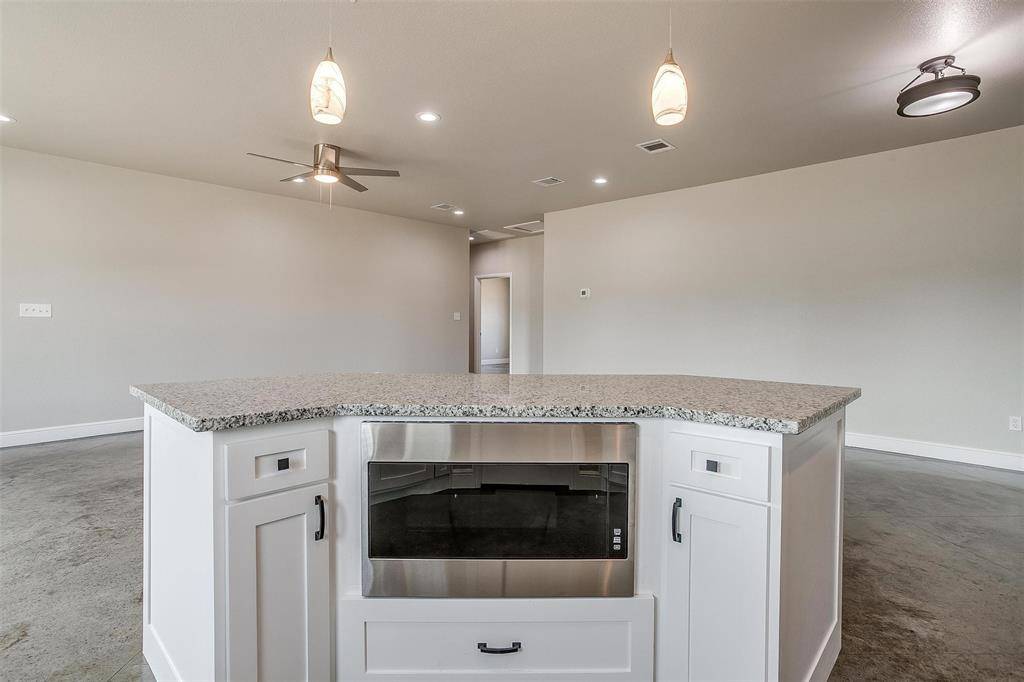 20B Frost Lane #20B, Mineral Wells, TX 76067