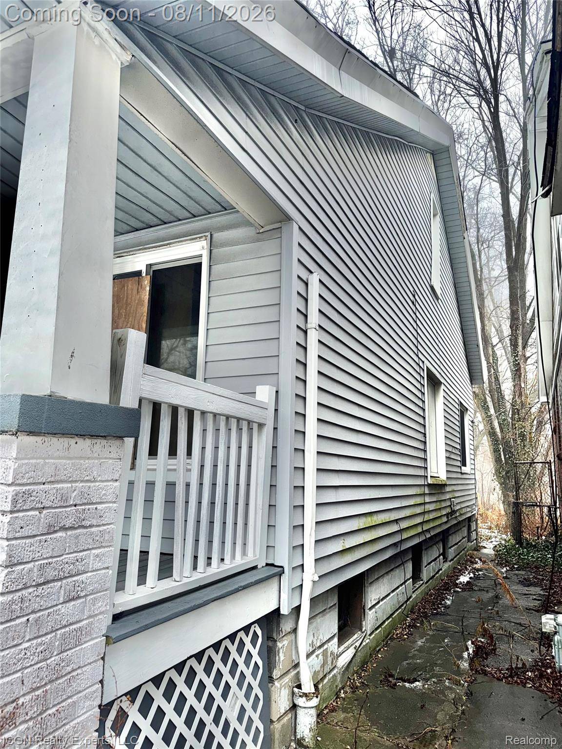 11012 Chelsea ST, Detroit, MI 48213