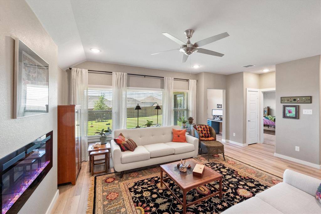2625 Oneida Lane, Fort Worth, TX 76179