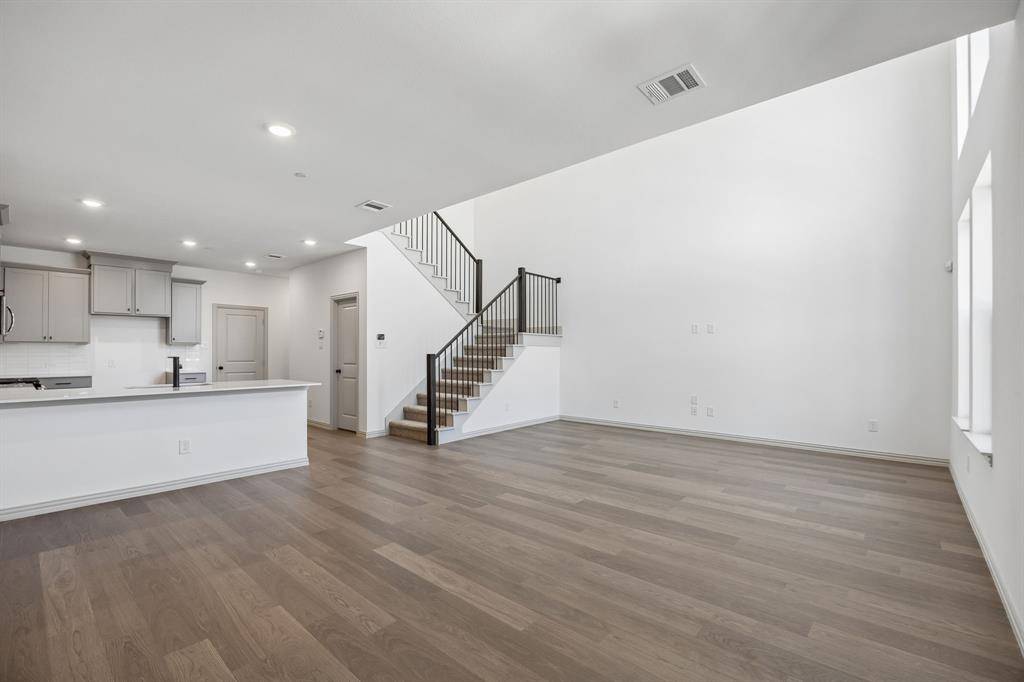 220 Dylan Way, Midlothian, TX 76065