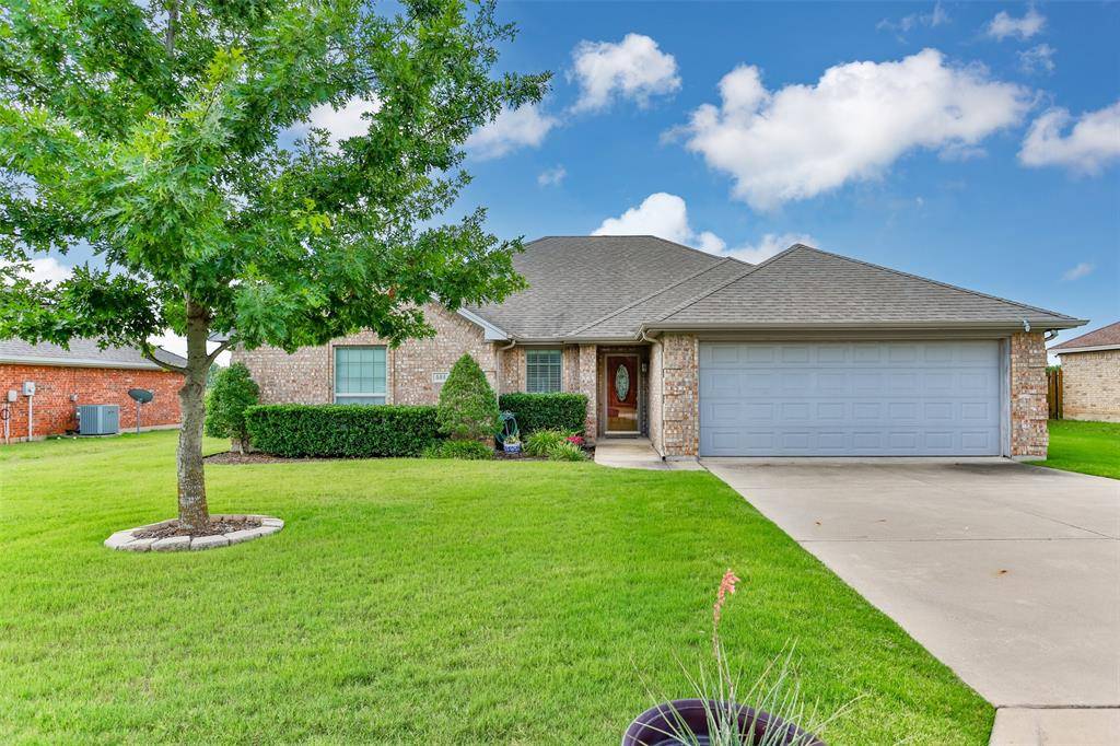 504 Katie Street, Lindsay, TX 76250