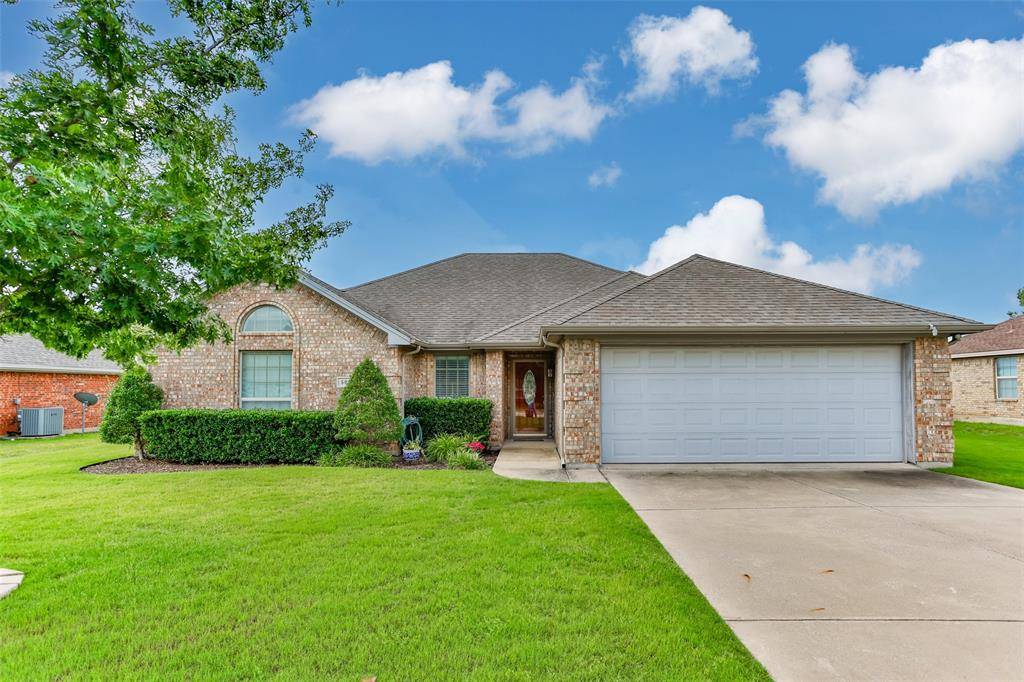 504 Katie Street, Lindsay, TX 76250