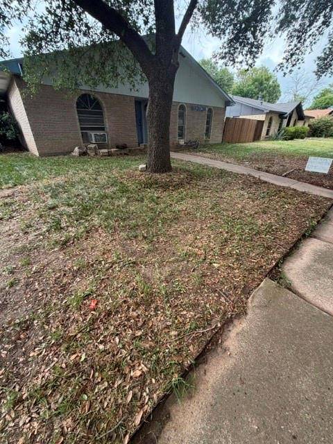 2805 Pinewood Drive, Garland, TX 75044