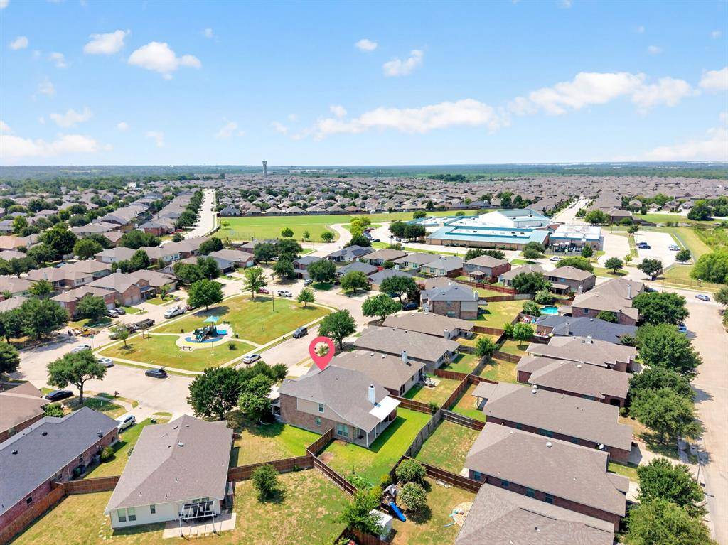 1016 Weeson Road, Forney, TX 75126