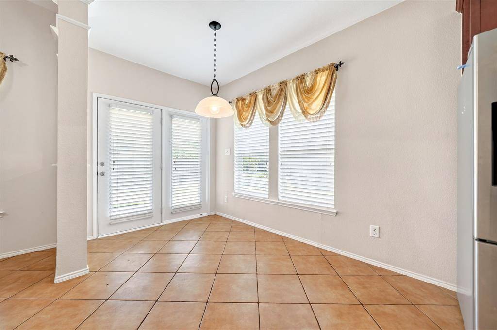 1016 Weeson Road, Forney, TX 75126