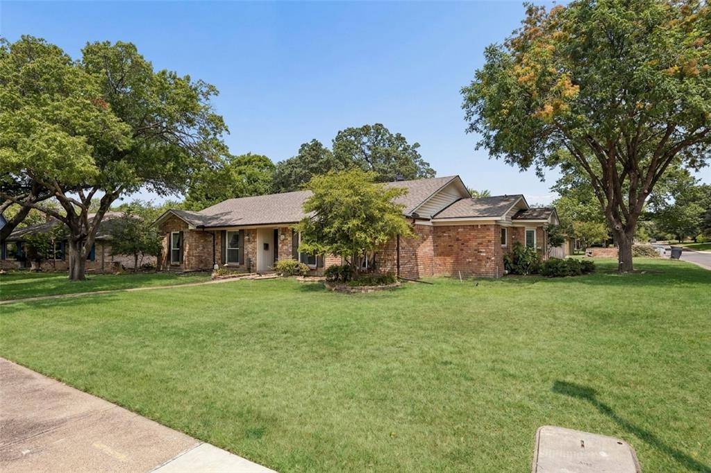 12051 Loch Ness Drive, Dallas, TX 75218