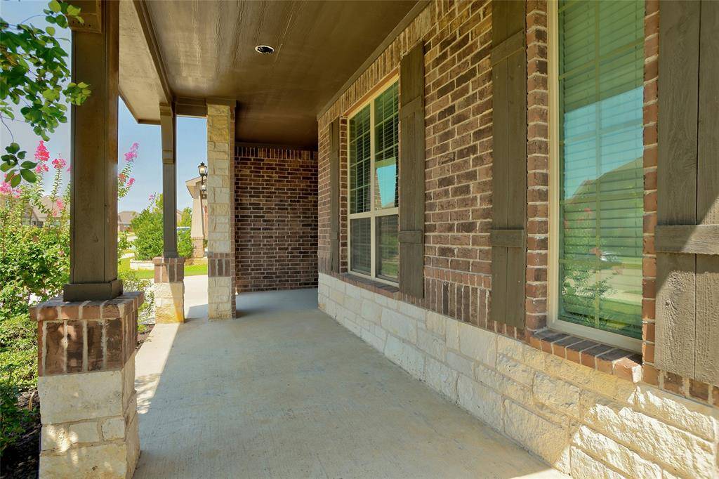 2707 Lazy Pine Lane, Arlington, TX 76001