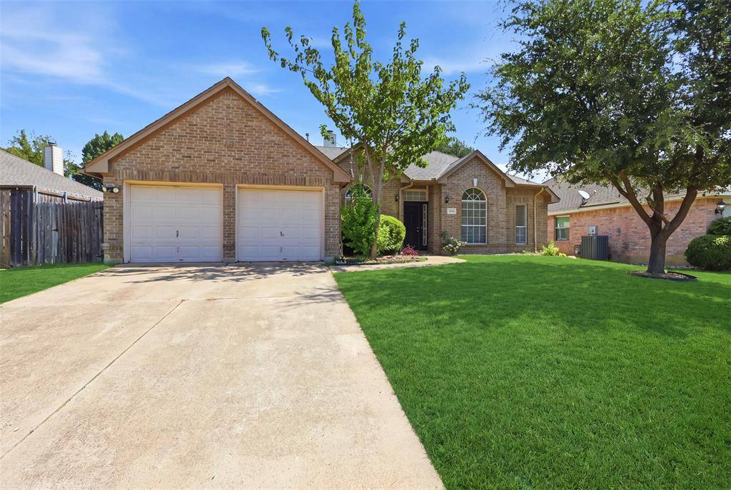 2005 Melissa Diane Street, Mansfield, TX 76063