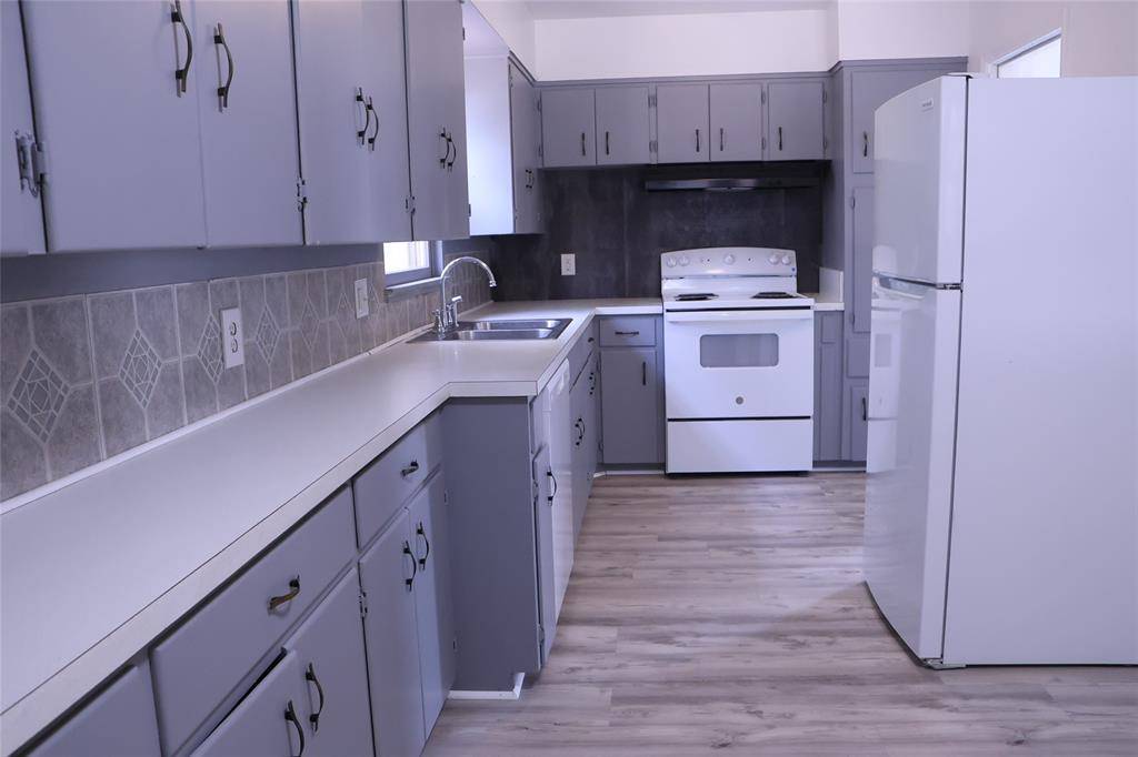 2705 Sunset Street, Denison, TX 75020