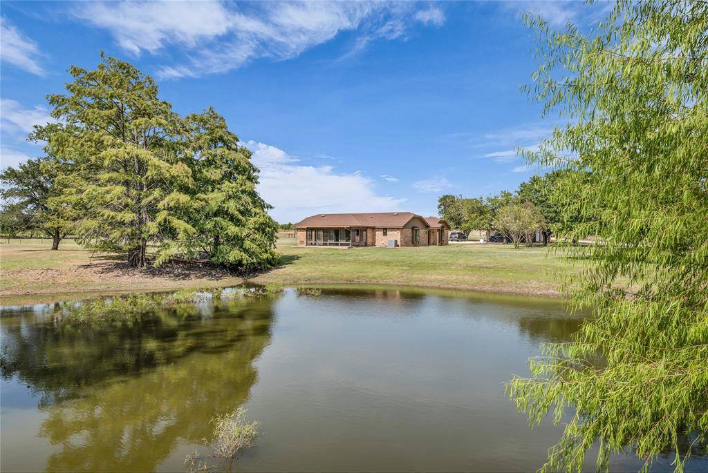 299 Aggie Way, China Spring, TX 76633