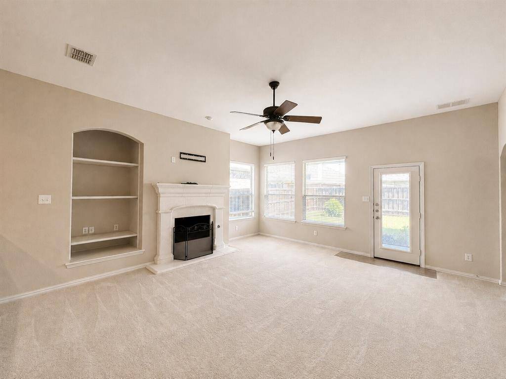 5724 Silverton Avenue, Mckinney, TX 75070