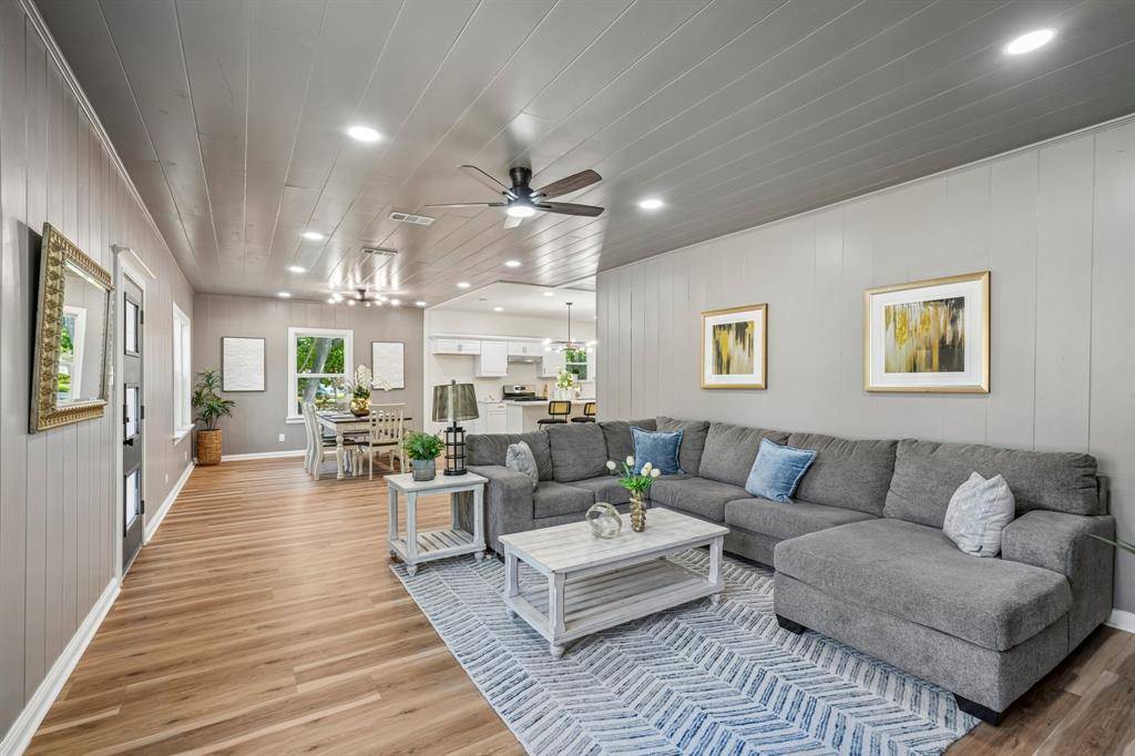 1114 N CATHERINE Street, Terrell, TX 75160