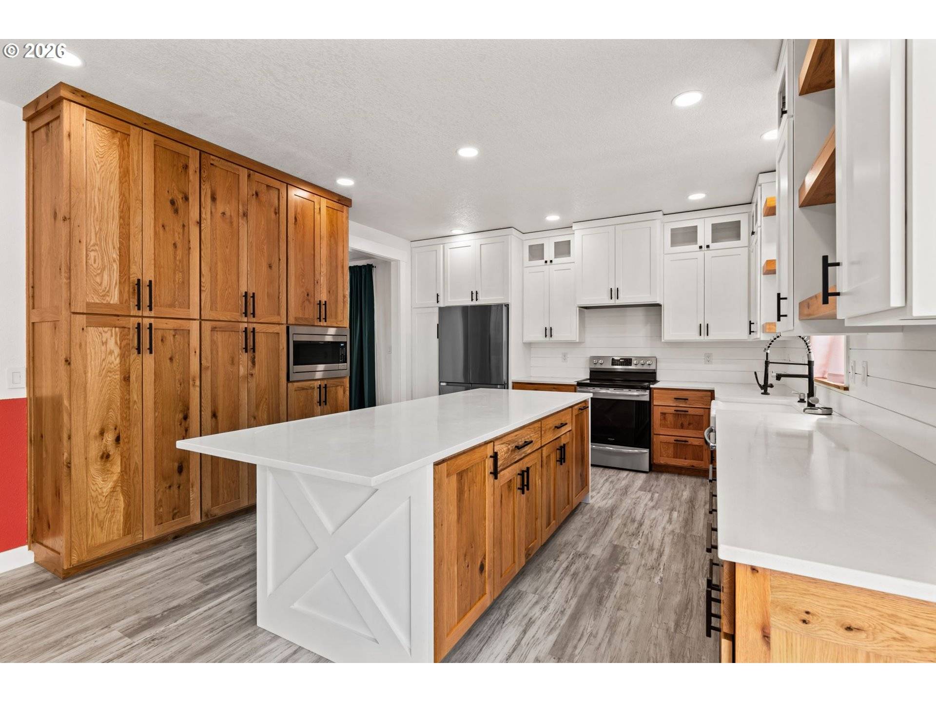 5660 AUSTIN WAY, Eugene, OR 97402