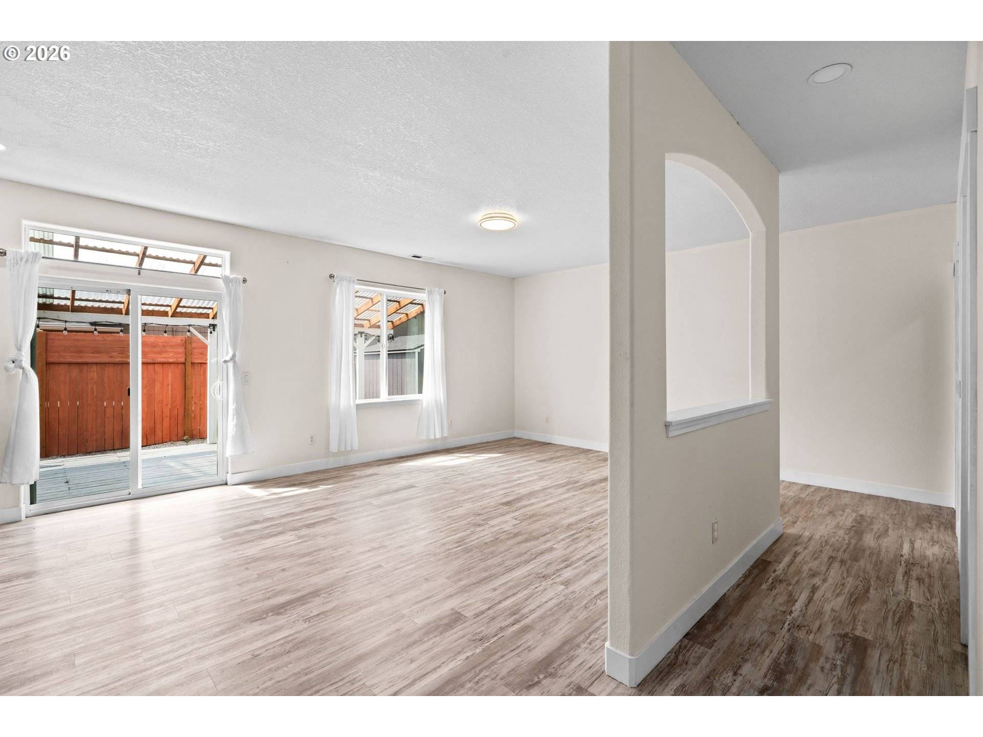 5660 AUSTIN WAY, Eugene, OR 97402