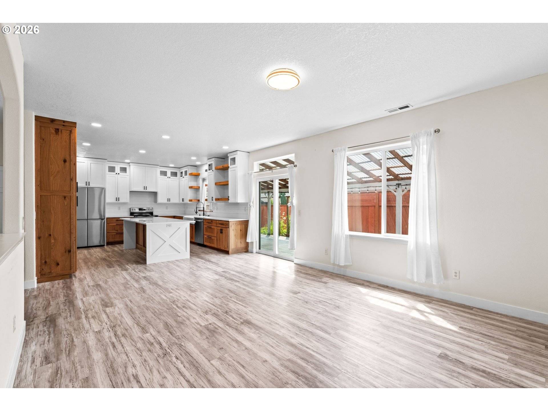 5660 AUSTIN WAY, Eugene, OR 97402