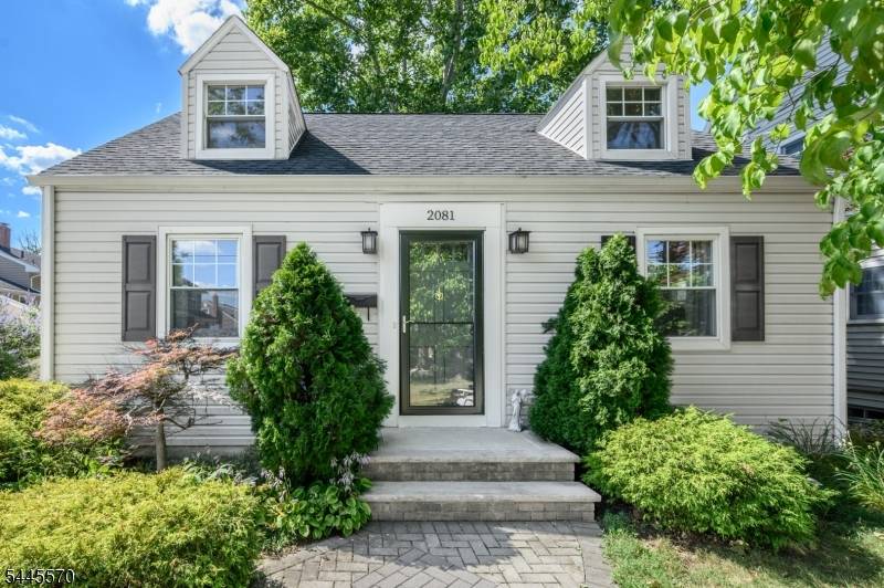 2081 Coles Ave, Scotch Plains Twp., NJ 07076