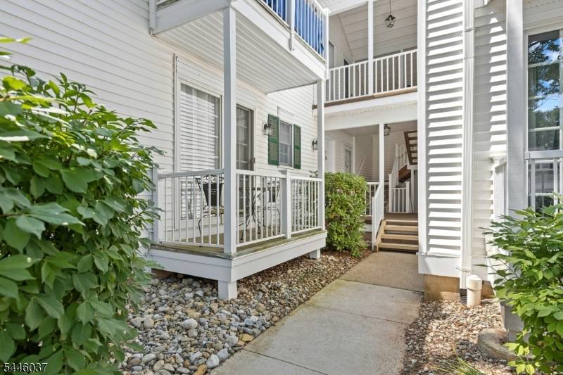 7 Smithfield Ct #7, Bernards Twp., NJ 07920