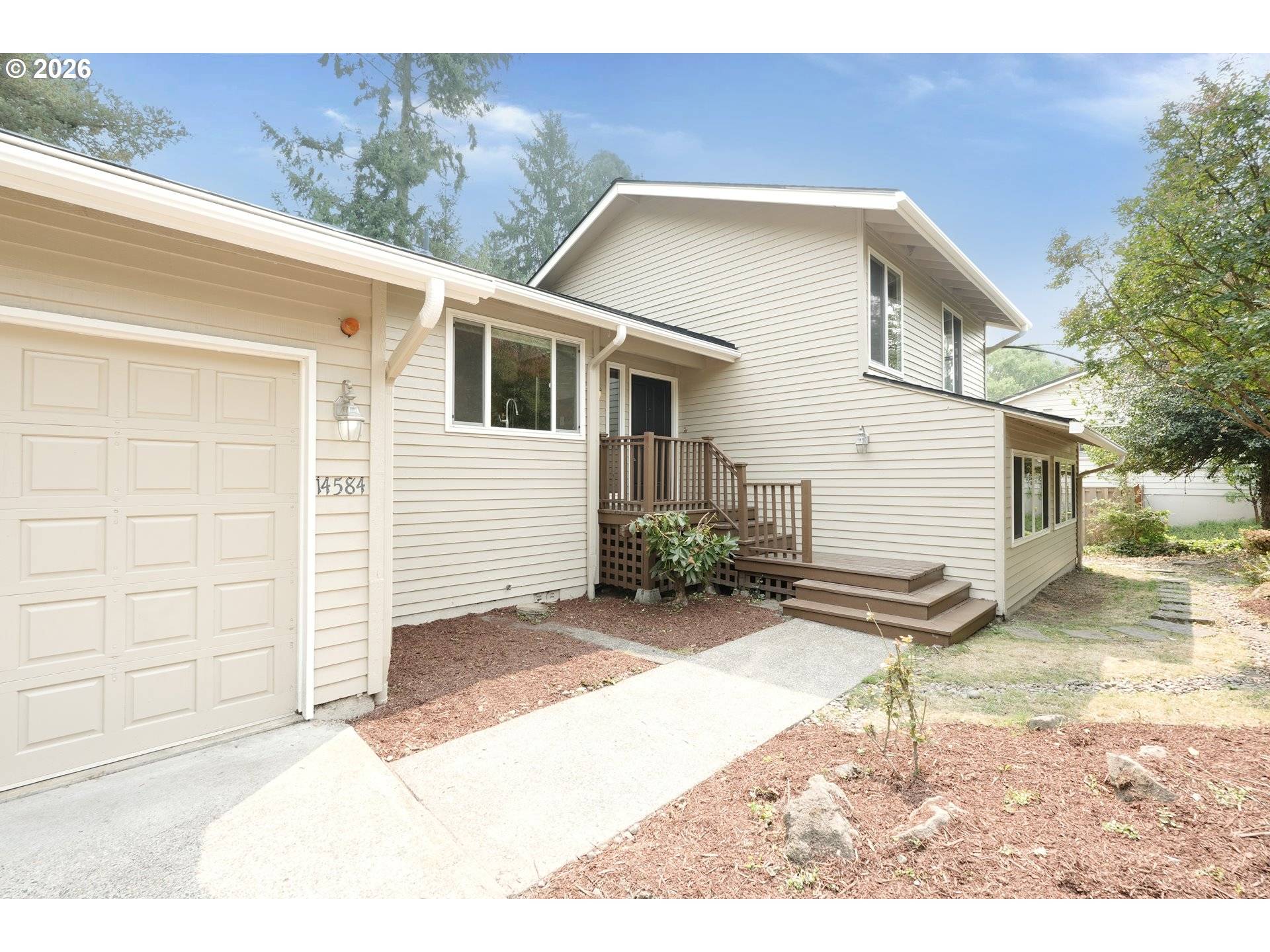 14584 RAINBOW DR, Lake Oswego, OR 97035