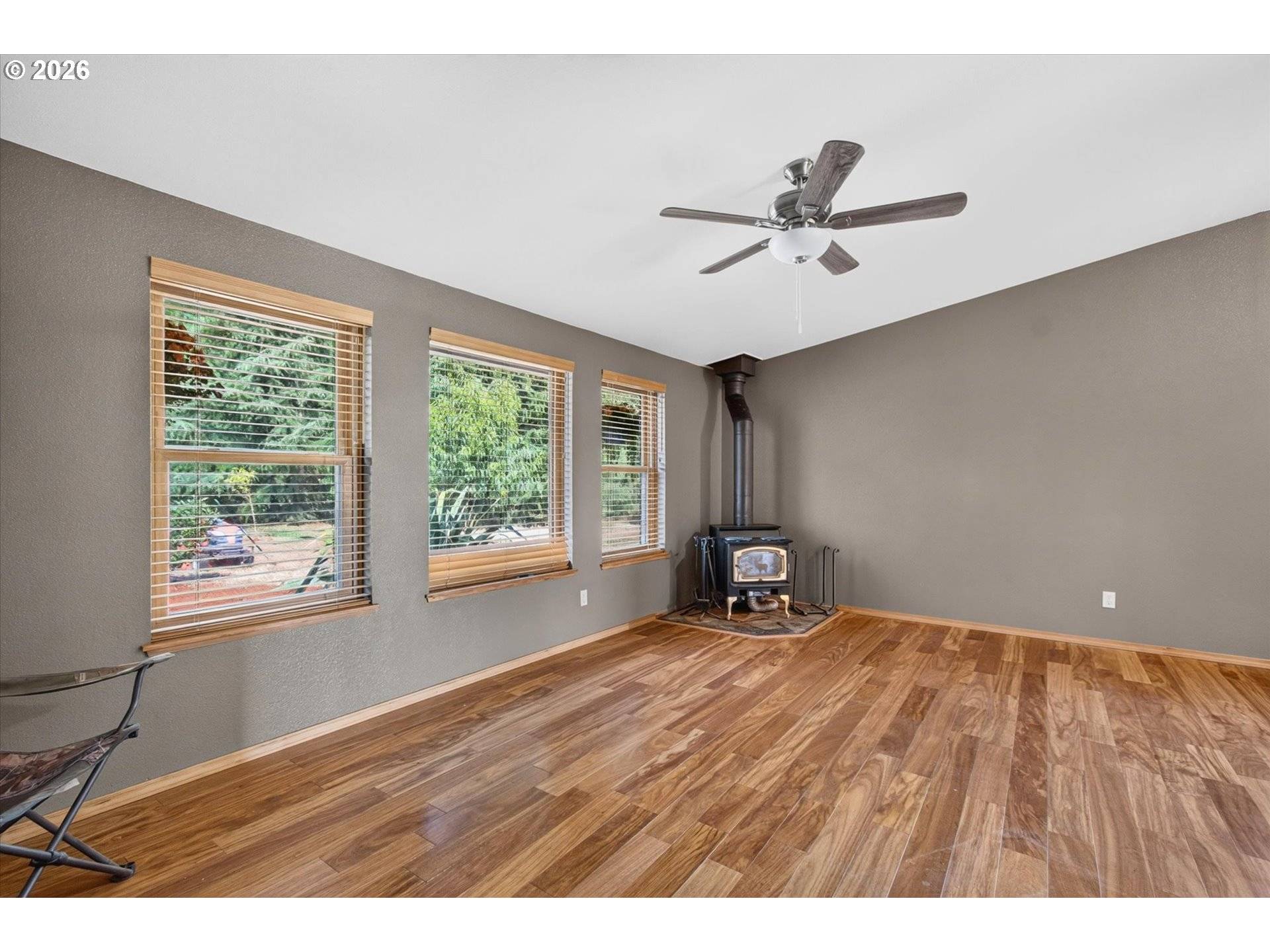 185 WESTSIDE HWY, Vader, WA 98593