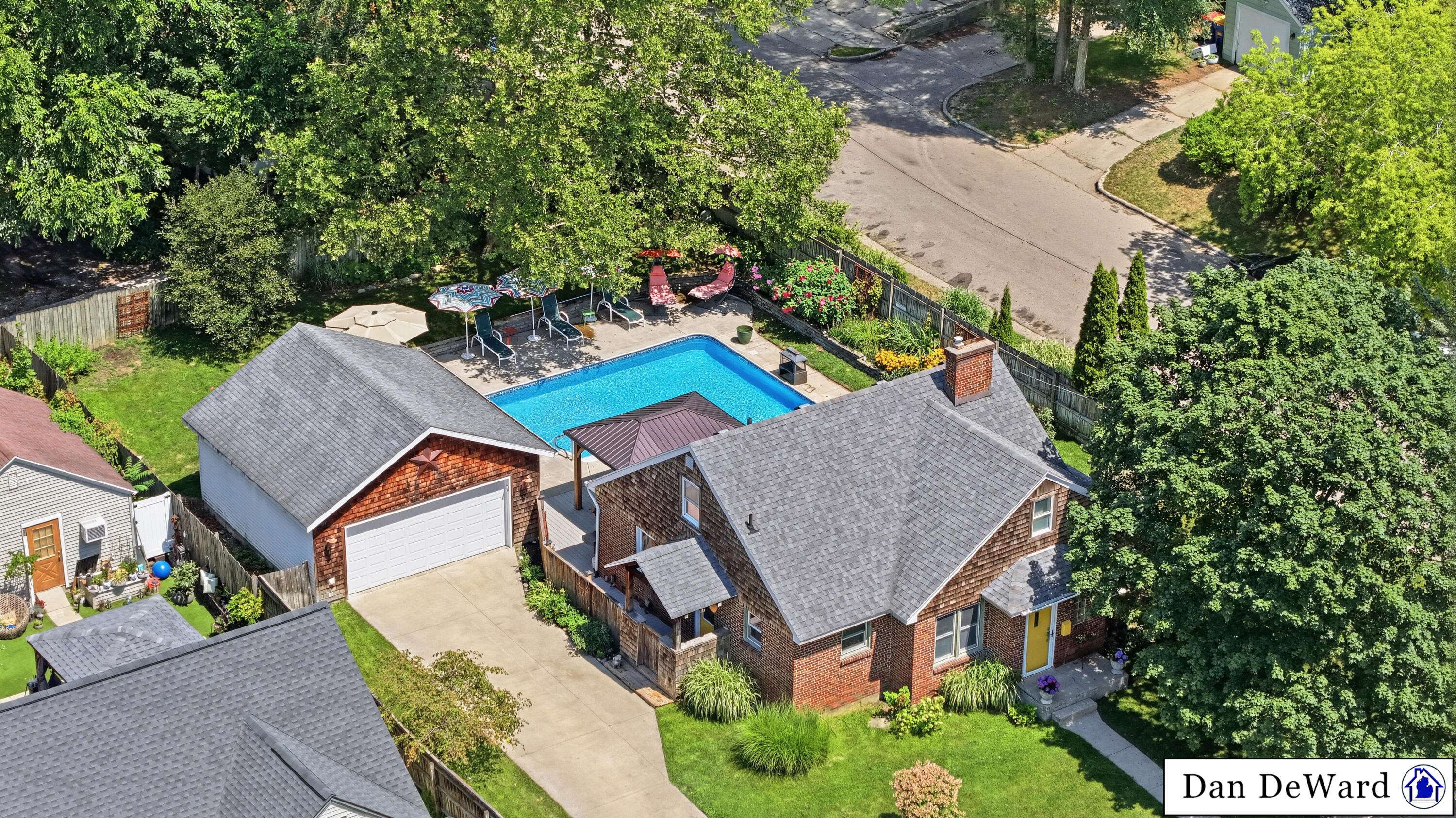 857 Merritt ST SE, City Of Grand Rapids, MI 49507