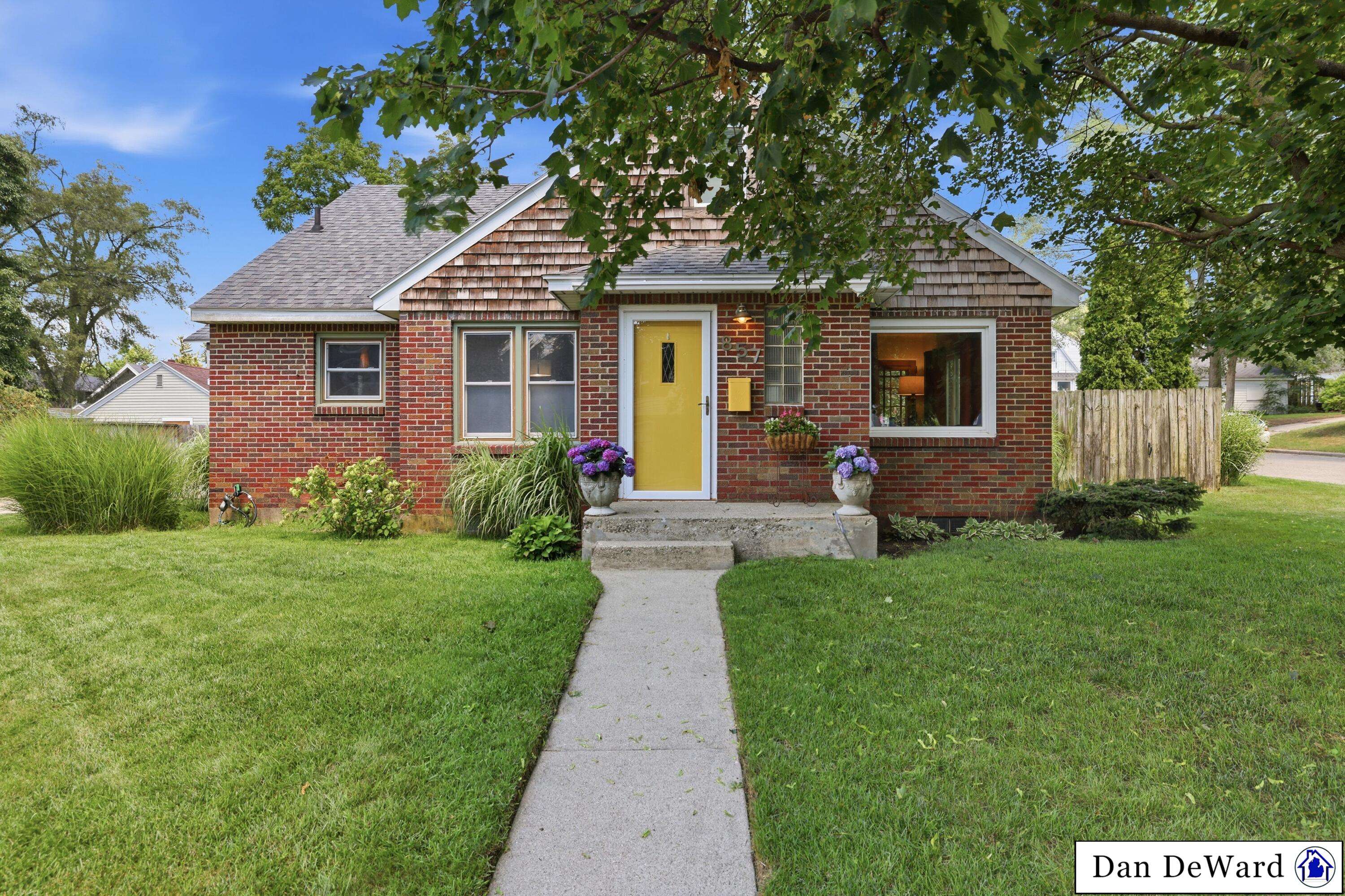 857 Merritt ST SE, City Of Grand Rapids, MI 49507