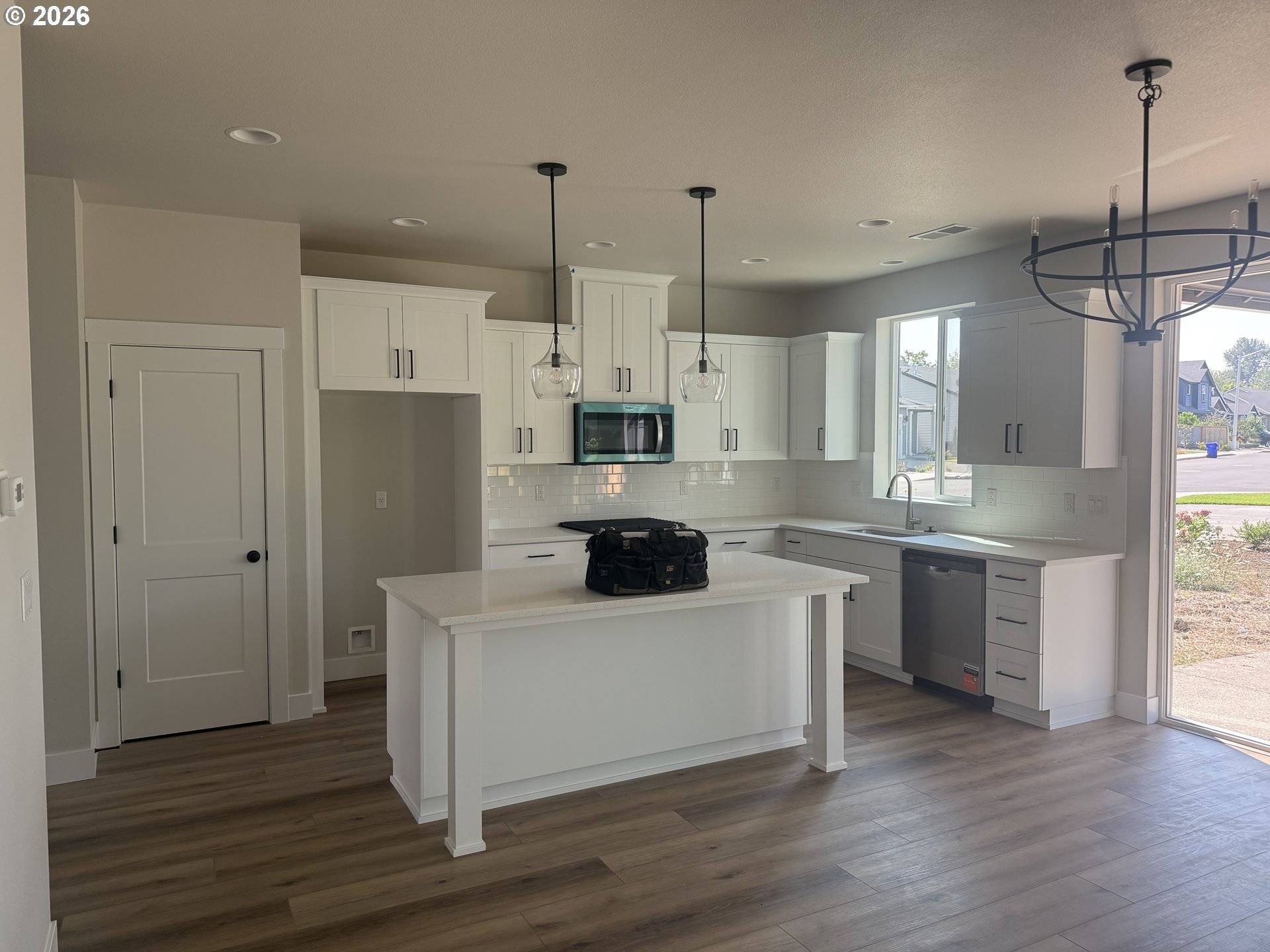 500 Wingfield DR, Molalla, OR 97038