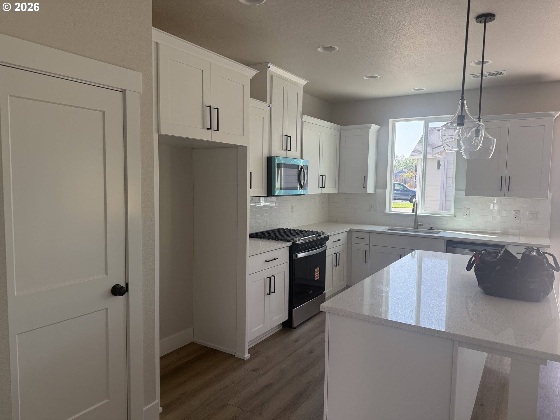 500 Wingfield DR, Molalla, OR 97038
