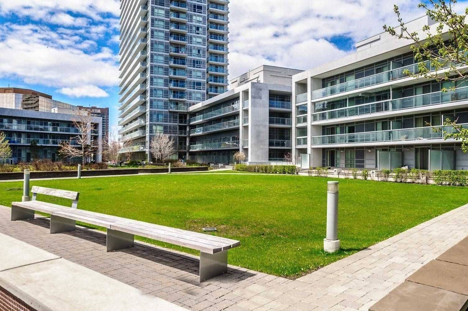 275 Yorkland RD #910, Toronto C15, ON M2J 0B4
