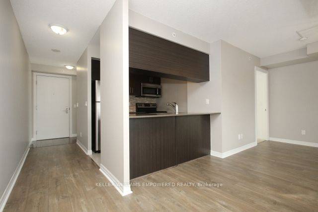275 Yorkland RD #910, Toronto C15, ON M2J 0B4