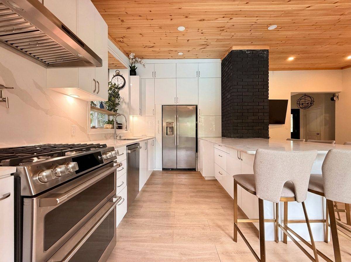 225 Carrville RD, Richmond Hill, ON L4C 6E4