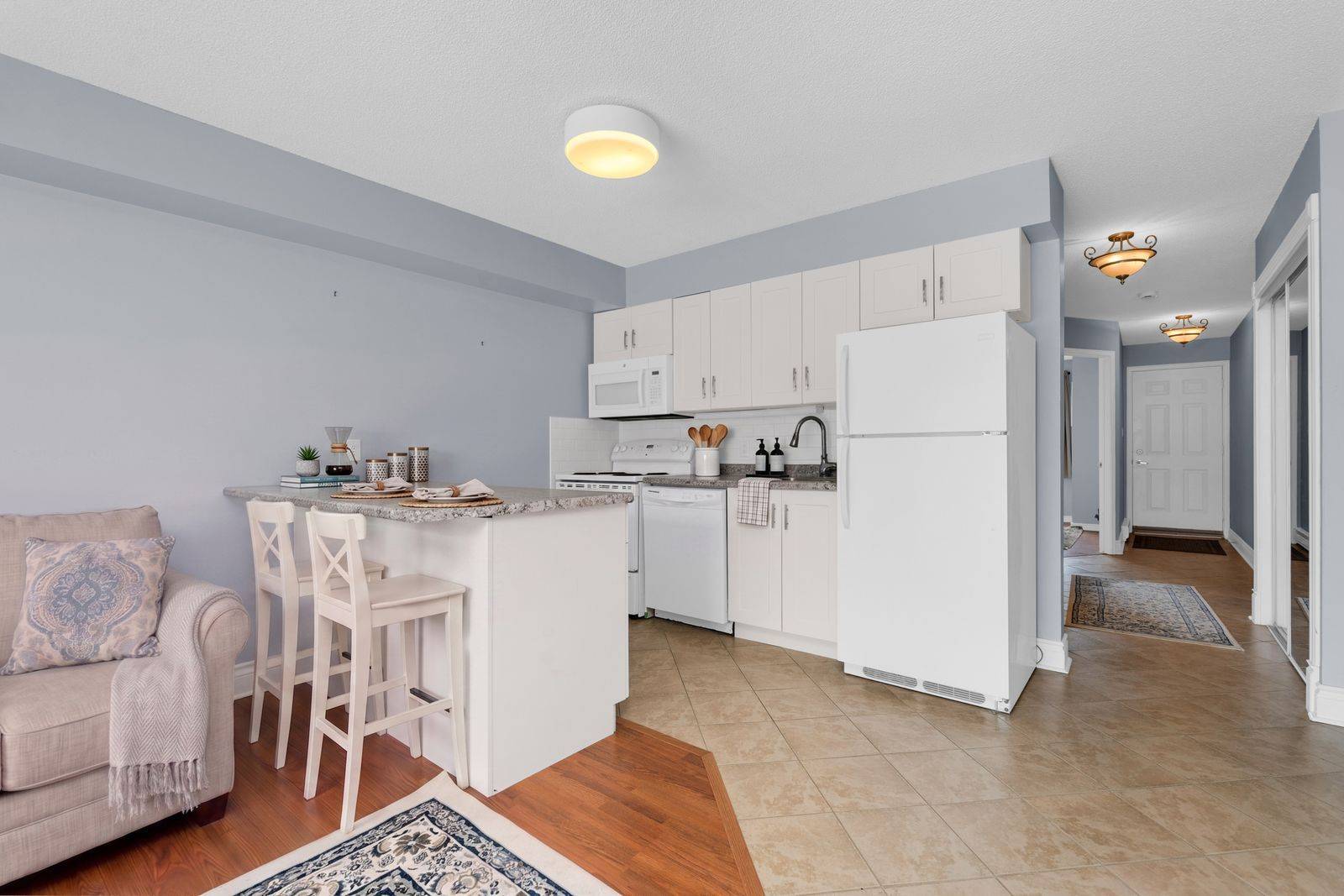 11 Laguna Pkwy #4, Ramara, ON L0K 1B0