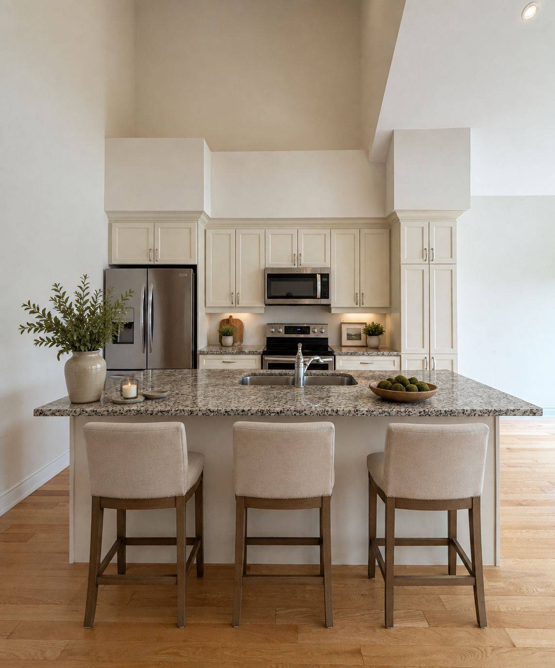 100 Kari CRES, Collingwood, ON L9Y 5B4