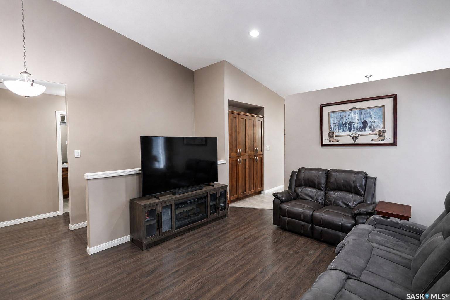 1851 Pederson DRIVE #309, Prince Albert, SK S6X 0B2