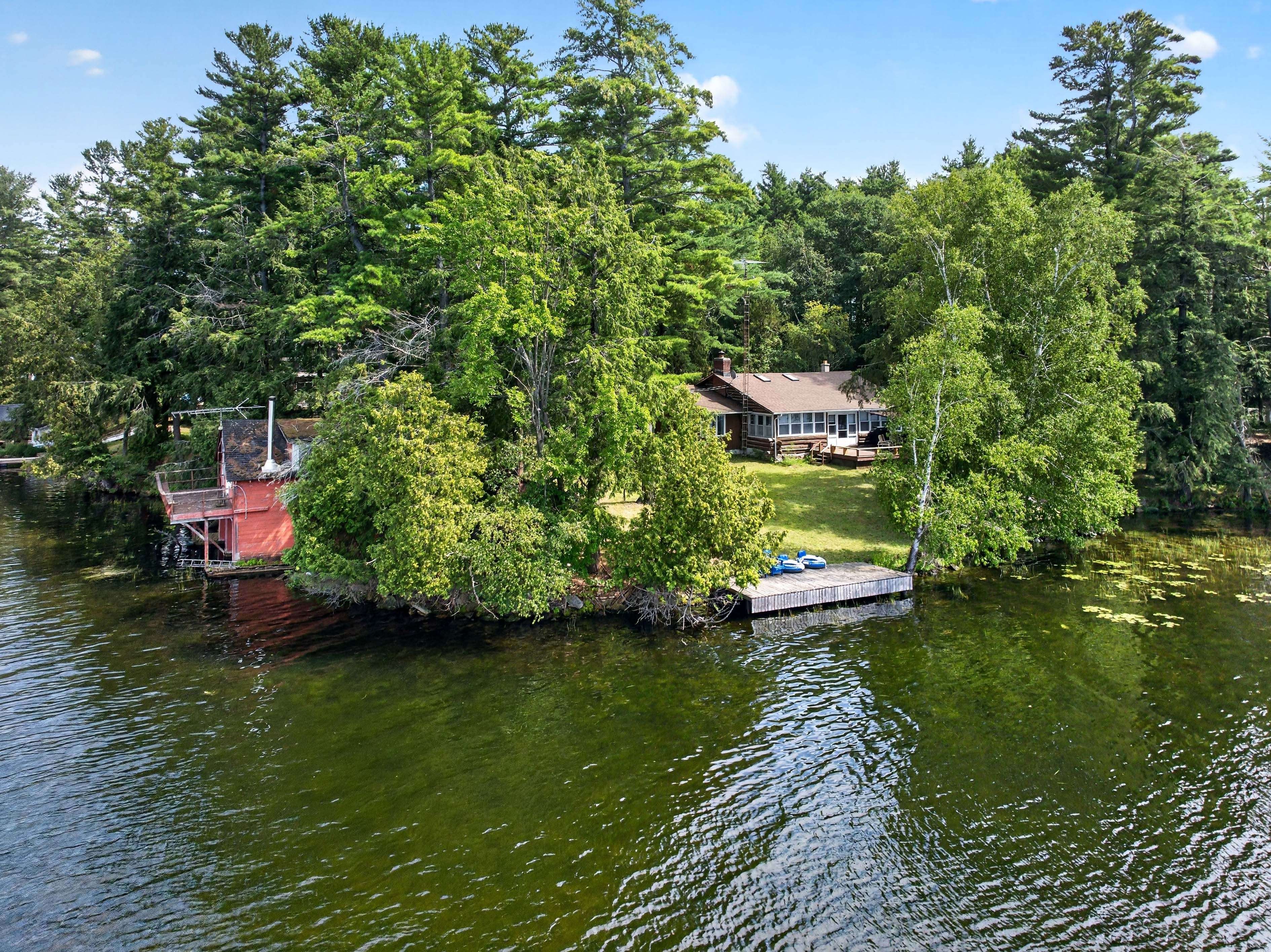 37 Barrel Point RD, Rideau Lakes, ON K0G 1E0