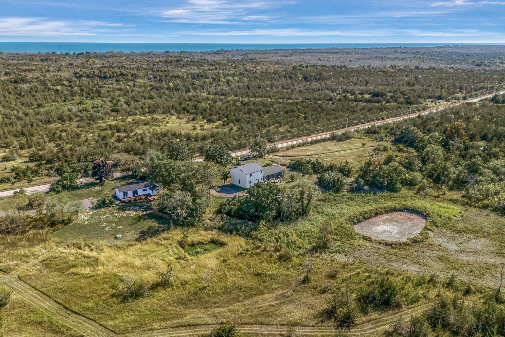 1253 Babylon RD, Prince Edward County, ON K0K 2T0