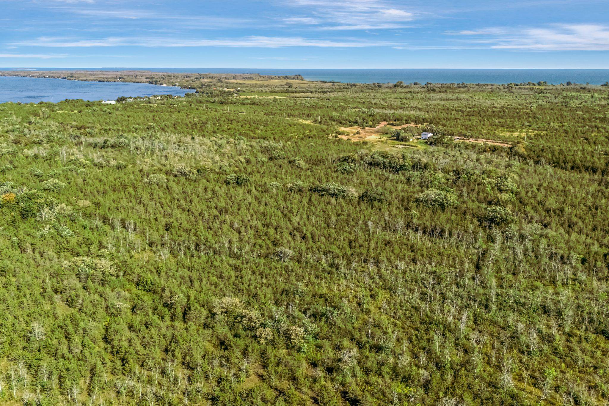 1253 Babylon RD, Prince Edward County, ON K0K 2T0