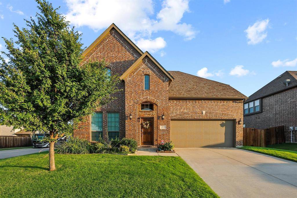 223 Thompson Drive, Van Alstyne, TX 75495
