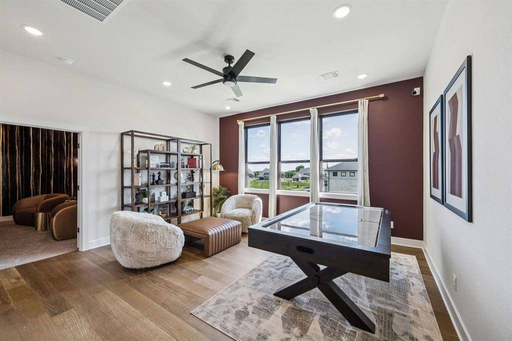9423 Winter Bloom Street, Frisco, TX 75035