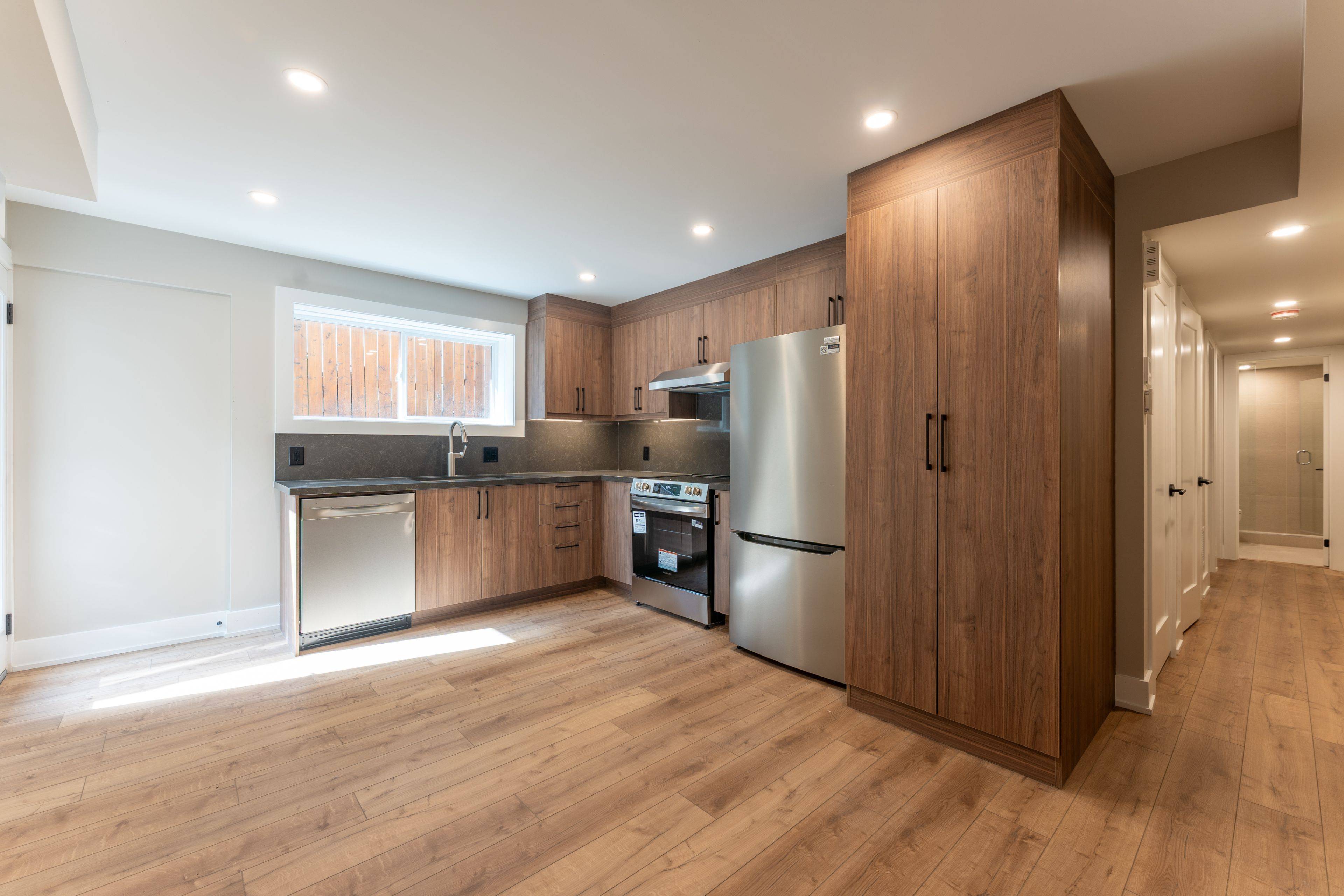352 Jones AVE #1, Toronto E01, ON M4J 3G3