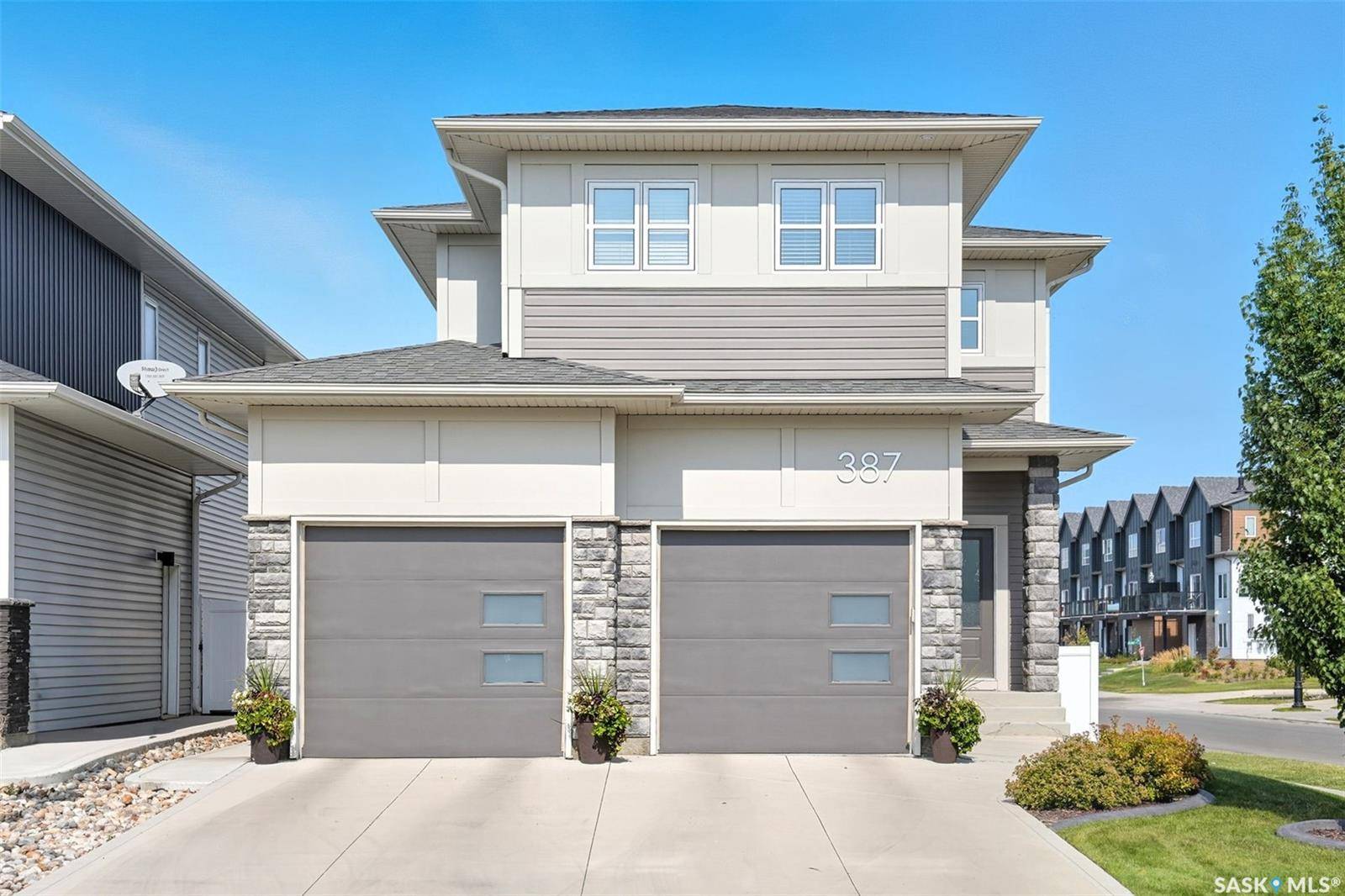387 Underhill BEND, Saskatoon, SK S7V 0N1