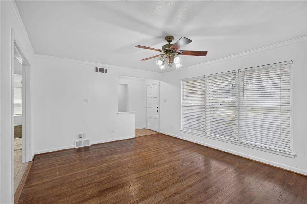 2539 Highwood Drive, Dallas, TX 75228
